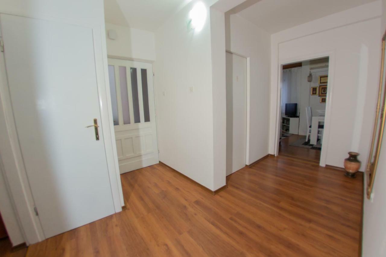 Apartmani Sunset Rogotin Esterno foto