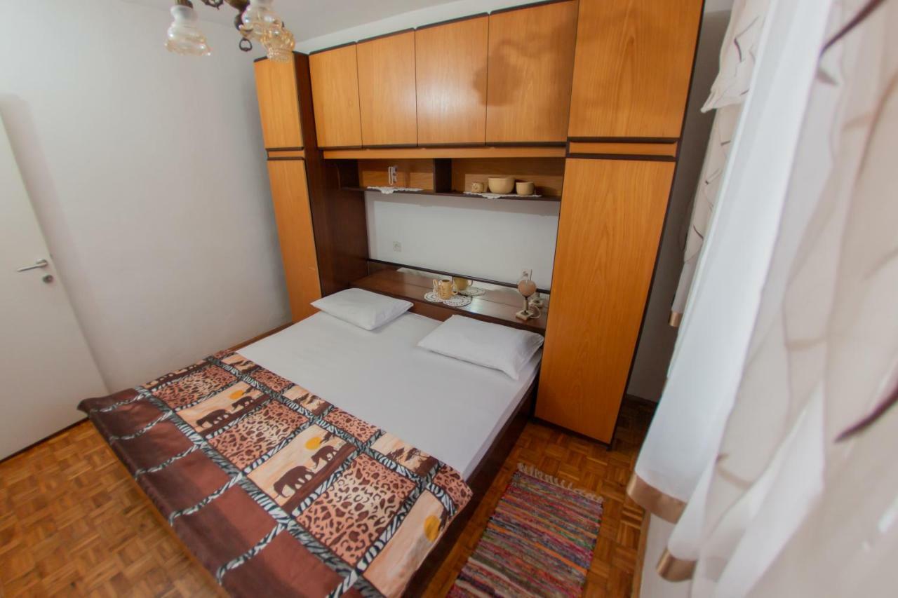 Apartmani Sunset Rogotin Esterno foto